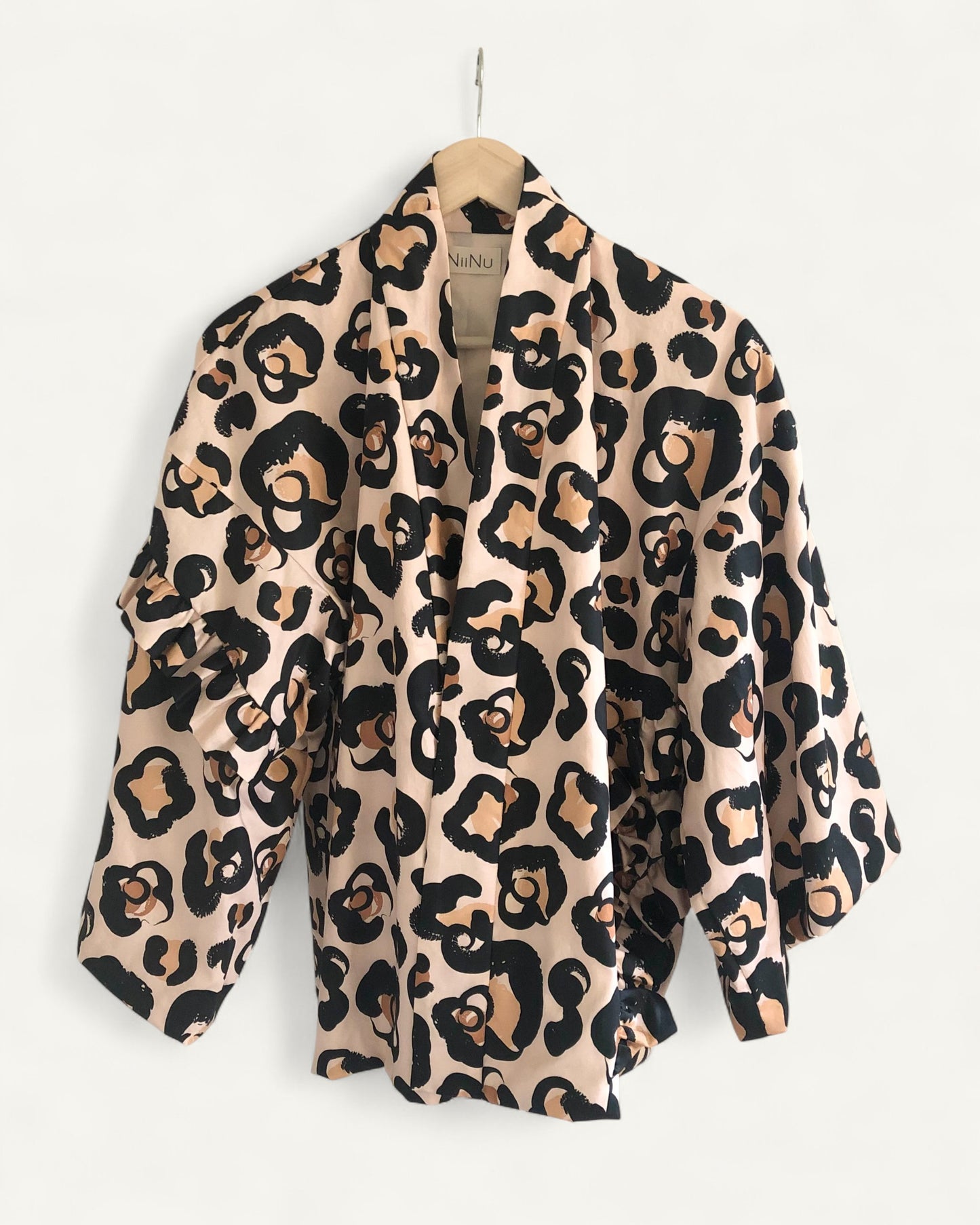 Hana leopard Haori Jacket